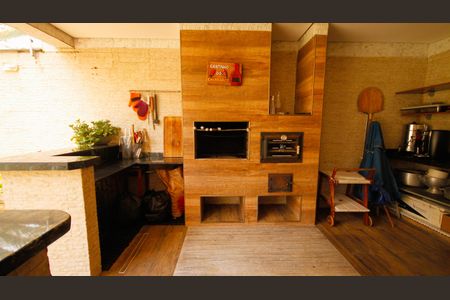 Casa para alugar com 600m², 6 quartos e 4 vagasChurrasqueira