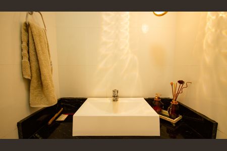 Casa para alugar com 600m², 6 quartos e 4 vagasBanheiro Social