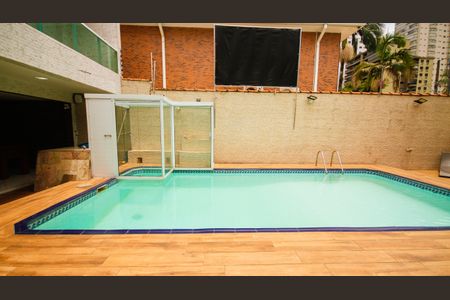 Casa para alugar com 600m², 6 quartos e 4 vagasPiscina