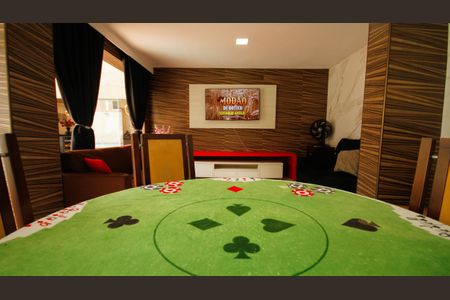 Casa para alugar com 600m², 6 quartos e 4 vagasSala de Jogos