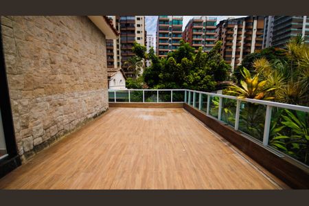 Casa para alugar com 600m², 6 quartos e 4 vagasVaranda