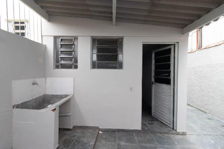 Casa para alugar com 90m², 2 quartos e 2 vagasÁrea de Serviço