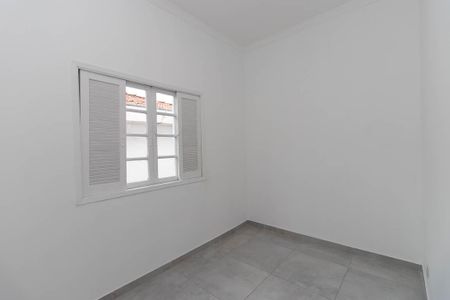 Casa para alugar com 90m², 2 quartos e 2 vagasQuarto 1