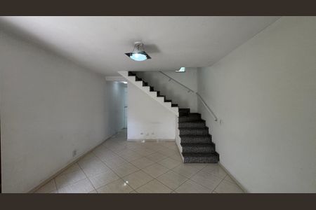 Sala de casa à venda com 3 quartos, 118m² em Parque Oratório, Santo André