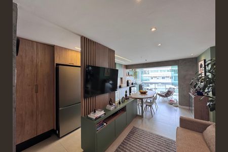 Sala de apartamento à venda com 2 quartos, 72m² em Recreio dos Bandeirantes, Rio de Janeiro