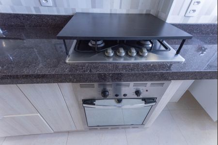 Apartamento para alugar com 55m², 2 quartos e 2 vagas Apartamento para alugar com 55m², 2 quartos e 2 vagasCozinha