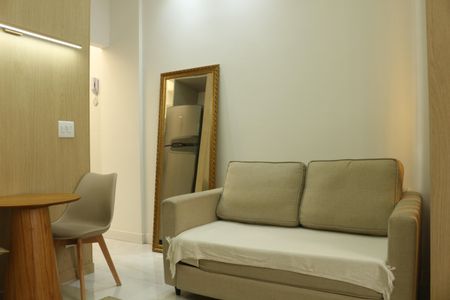 Sala de apartamento à venda com 1 quarto, 30m² em Leme, Rio de Janeiro