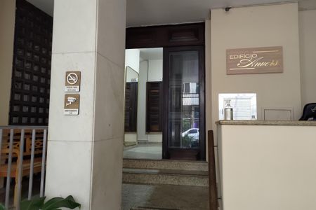 Apartamento à venda com 30m², 1 quarto e sem vagaFachada e portaria