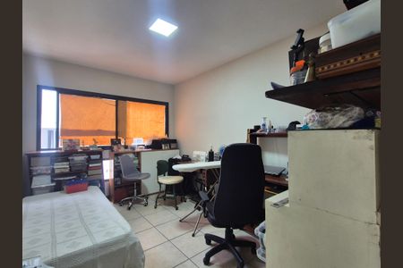 Apartamento à venda com 120m², 3 quartos e 2 vagasQuarto 