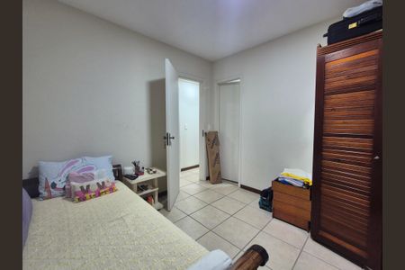 Apartamento à venda com 120m², 3 quartos e 2 vagasQuarto 2