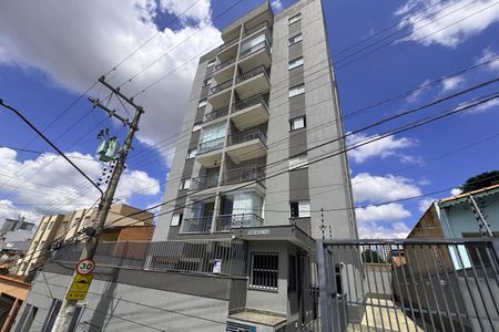 Apartamento à venda com 40m², 1 quarto e 1 vagaFachada e Acesso 