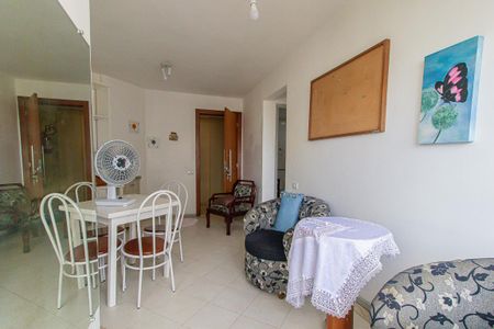 Sala de apartamento para alugar com 2 quartos, 60m² em Bigorrilho, Curitiba