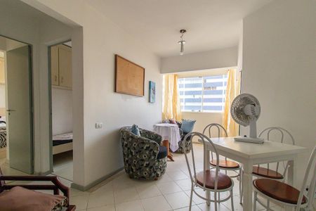 Sala de apartamento para alugar com 2 quartos, 60m² em Bigorrilho, Curitiba