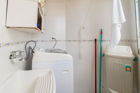 Apartamento para alugar com 60m², 2 quartos e 1 vagaÁrea de Serviço