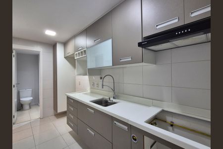 Apartamento à venda com 100m², 3 quartos e 2 vagas Apartamento à venda com 100m², 3 quartos e 2 vagasCozinha