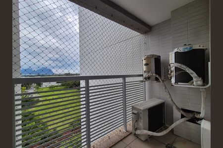 Apartamento à venda com 100m², 3 quartos e 2 vagas Apartamento à venda com 100m², 3 quartos e 2 vagasSuíte