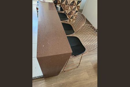 Apartamento à venda com 3 quartos, 74m² em Vila Galvão, Guarulhos