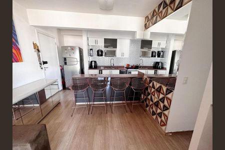 Apartamento à venda com 3 quartos, 74m² em Vila Galvão, Guarulhos