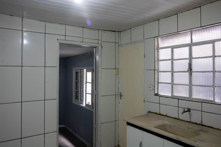 Casa para alugar com 150m², 2 quartos e 1 vagaCozinha