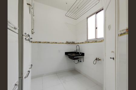 Apartamento à venda com 130m², 4 quartos e sem vagaÁrea de Serviço