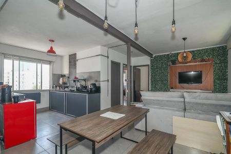 Sala /cozinha de apartamento à venda com 2 quartos, 70m² em Bela Vista, Porto Alegre