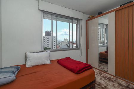 Quarto de apartamento à venda com 2 quartos, 70m² em Bela Vista, Porto Alegre
