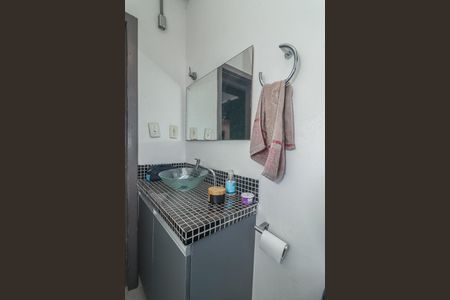 Apartamento à venda com 70m², 2 quartos e sem vagaBanheiro
