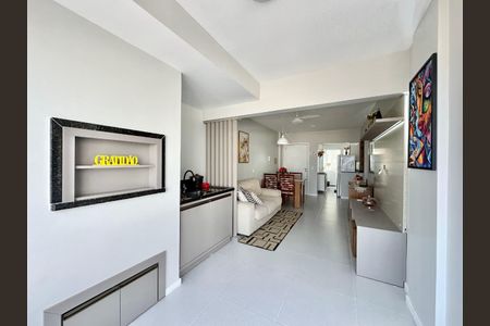 Sala  de apartamento para alugar com 2 quartos, 79m² em Tristeza, Porto Alegre