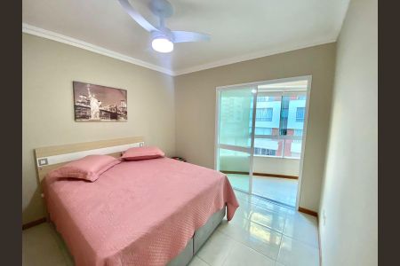 Quarto 1 de apartamento para alugar com 2 quartos, 79m² em Tristeza, Porto Alegre