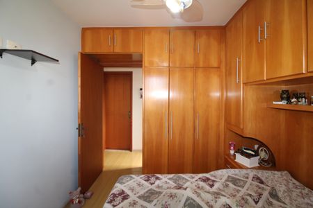 Apartamento para alugar com 72m², 3 quartos e 1 vagaQuarto 2