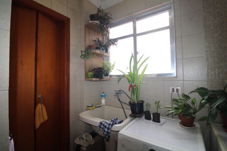 Apartamento para alugar com 72m², 3 quartos e 1 vagaÁrea de Serviço