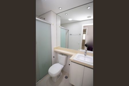 Apartamento à venda com 59m², 2 quartos e 1 vaga Apartamento à venda com 59m², 2 quartos e 1 vagaBanheiro