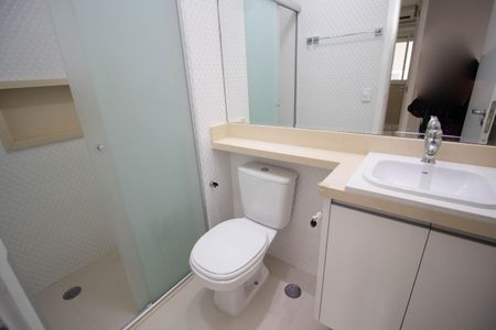 Apartamento à venda com 59m², 2 quartos e 1 vaga Apartamento à venda com 59m², 2 quartos e 1 vagaBanheiro