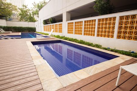 Apartamento à venda com 59m², 2 quartos e 1 vaga Apartamento à venda com 59m², 2 quartos e 1 vagaÁrea comum - Piscina