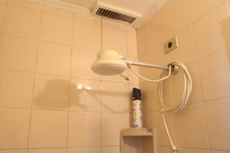 Casa à venda com 129m², 3 quartos e 2 vagasBanheiro 2