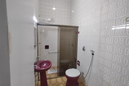 Casa à venda com 129m², 3 quartos e 2 vagasBanheiro 1