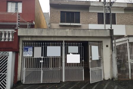 Casa à venda com 129m², 3 quartos e 2 vagasFachada