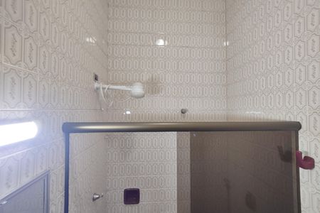 Casa à venda com 129m², 3 quartos e 2 vagasBanheiro 1