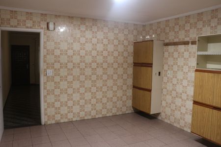 Casa à venda com 129m², 3 quartos e 2 vagasCozinha