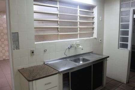 Casa à venda com 129m², 3 quartos e 2 vagasQuintal