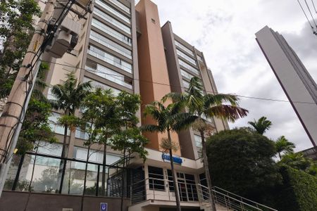 Apartamento para alugar com 241m², 3 quartos e 4 vagasFachada do Condomínio