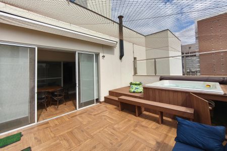 Apartamento para alugar com 241m², 3 quartos e 4 vagasCobertura