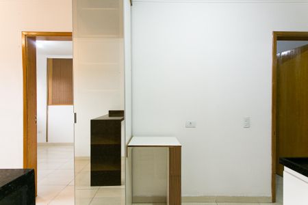 Cozinha de apartamento à venda com 2 quartos, 47m² em Chácara Seis de Outubro, São Paulo