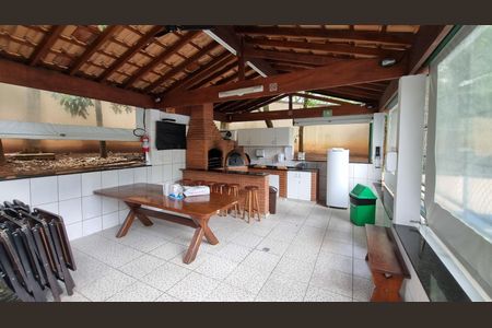 Apartamento à venda com 98m², 3 quartos e 2 vagas Apartamento à venda com 98m², 3 quartos e 2 vagasÁrea comum - Churrasqueira