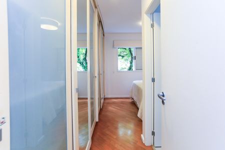 Apartamento à venda com 98m², 3 quartos e 2 vagas Apartamento à venda com 98m², 3 quartos e 2 vagassuíte