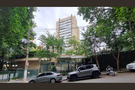 Apartamento à venda com 98m², 3 quartos e 2 vagas Apartamento à venda com 98m², 3 quartos e 2 vagasFachada