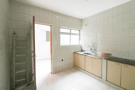 Casa à venda com 60m², 3 quartos e 1 vaga