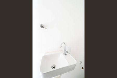 Casa à venda com 60m², 3 quartos e 1 vaga