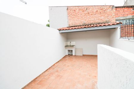 Casa à venda com 60m², 3 quartos e 1 vaga
