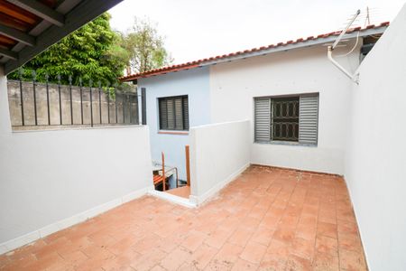 Casa à venda com 60m², 3 quartos e 1 vaga